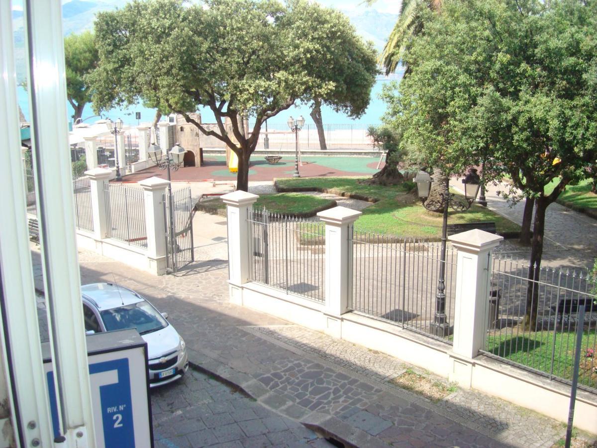 In Vacanza A Gaeta - L'Elica Екстер'єр фото
